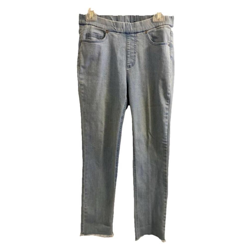 Isaac Mizrahi Live! 4P Fringed Jeans Pull On Light Wash Women's Runs bigger